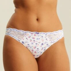Culotte Blanche LUCCIA TWIST 6 Culotte Blanche LUCCIA TWIST -Bestform Lingerie Soldes Magasin BL02609 9A0 WEB 1 e5e2d58c 3a33 4b80 80f6 05f26a2f376f