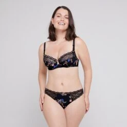 Culotte Noire Gold LUCCIA TWIST -Bestform Lingerie Soldes Magasin BL02609 9N5 WEB 3 ef79f8b5 1e39 4e06 8222 67f4bdb86421