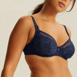 Soutien-gorge Emboîtant Avec Armatures Marine CAPRI -Bestform Lingerie Soldes Magasin BL14500 021 WEB 11