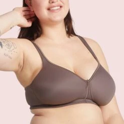 Soutien-gorge Sans Armatures Taupe Moulded Convertible 7 Soutien-gorge Sans Armatures Taupe Moulded Convertible -Bestform Lingerie Soldes Magasin BL72335 107 WEB 1